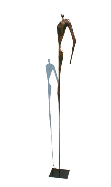 Escultura intitulada "Sculpture Homme Fie…" por Vanessa Renoux, Obras de arte originais, Papel