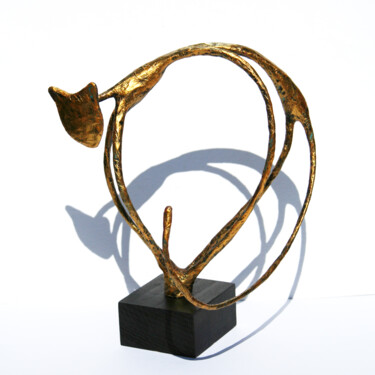 Sculpture intitulée "Chat doré, sculptur…" par Vanessa Renoux, Œuvre d'art originale, Papier