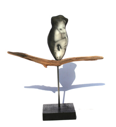 Skulptur mit dem Titel "Déesse en raku nu,…" von Vanessa Renoux, Original-Kunstwerk, Keramik