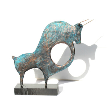 Escultura intitulada "Buffle bleu - sculp…" por Vanessa Renoux, Obras de arte originais, Papel