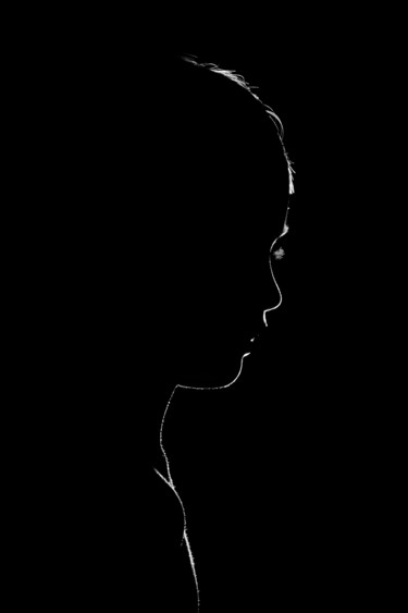 Фотография под названием "Silhouette black" - Varvara Shtern, Подлинное произведение искусства, Цифровая фотография