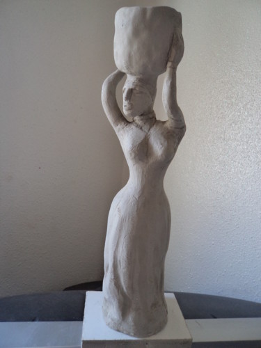 Skulptur mit dem Titel "Femme Africaine" von Vegetokine, Original-Kunstwerk, Keramik