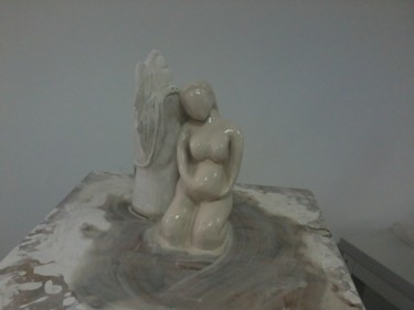 Sculpture intitulée "Maternité" par Vegeto, Œuvre d'art originale, Argile
