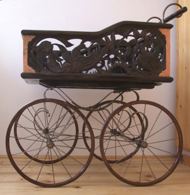 Sculpture titled "Wheelbarrow" by Georgi Veniaminov, Original Artwork, Wood