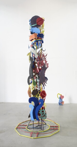 Rzeźba zatytułowany „Life Totem - Τοτέμ…” autorstwa Vera Stavrinadi, Oryginalna praca, Metale