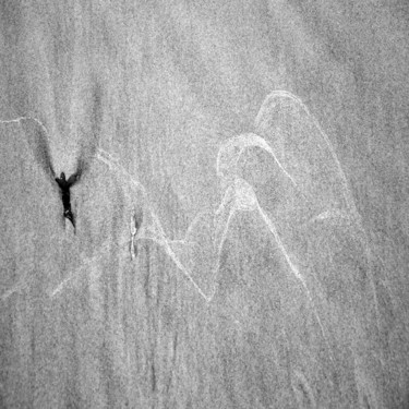 Photographie intitulée "Suspendu au ciel" par Véronique Brill, Œuvre d'art originale