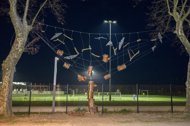 Sculpture intitulée "Vue de nuit" par Véronique Brill, Œuvre d'art originale, Installation d'art