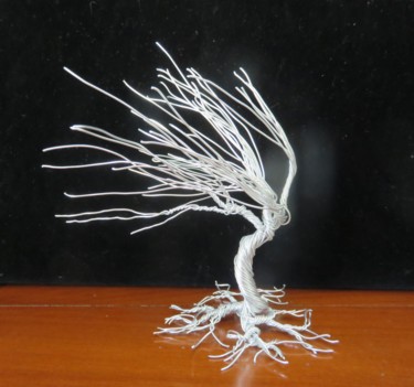 Sculpture titled "Arbre de vie dans l…" by Véronique Degabriel, Original Artwork, Aluminium