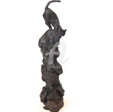 Sculpture titled "Chat perché" by Veronique Lonchamp, Original Artwork, Bronze