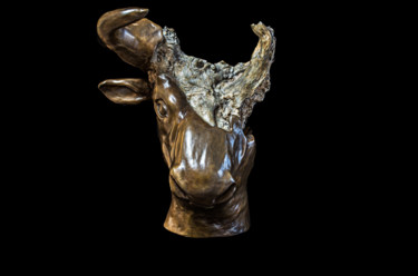 Sculpture titled "Minotaure" by Véronique Richard, Original Artwork, Bronze