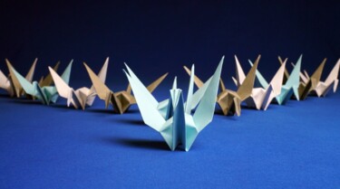 Fotografía titulada "Origami Extinction…" por Vethan Sautour, Obra de arte original, Fotografía digital Montado en Panel de…