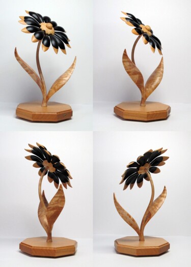 Sculpture titled "Flower" by Victor Utcin, Original Artwork, Wood