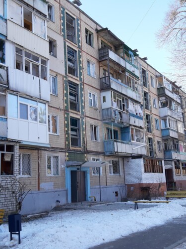 Fotografia zatytułowany „Shelling of houses…” autorstwa Victoria Shevchenko, Oryginalna praca, Fotografia cyfrowa
