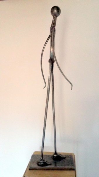 Sculpture titled "CET HOMME QUI MARCHE" by Gerard Lami, Original Artwork, Metals