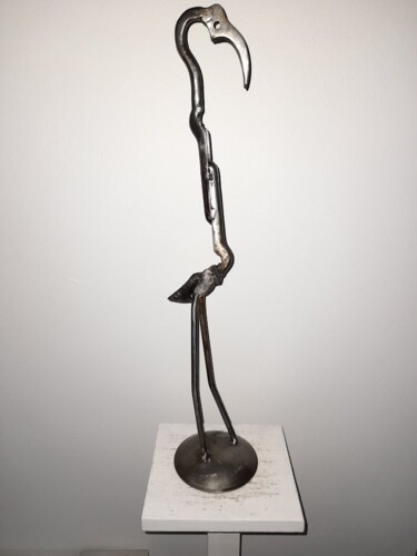 Sculptuur getiteld "FLAMAND ROSE DE CAM…" door Gerard Lami, Origineel Kunstwerk, Metalen