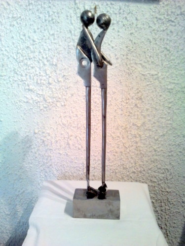 Sculpture titled "BESAME -MUCHO" by Gerard Lami, Original Artwork, Metals