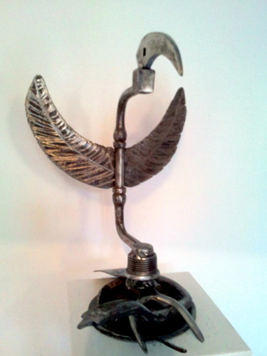 Sculpture titled "LE GARUDA" by Gerard Lami, Original Artwork, Metals