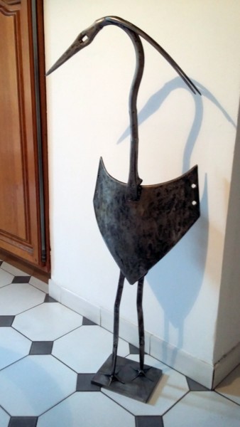 Скульптура под названием "HERON D'ACIER EN EN…" - Gerard Lami, Подлинное произведение искусства, Металлы