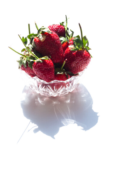 Photography titled "Strawberries on a s…" by Viktoriia Gaman, Original Artwork, Digital Photography