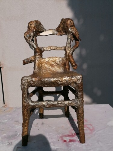 Scultura intitolato "la chaise éléphant…" da Vincent Bouillat, Opera d'arte originale, Cartapesta