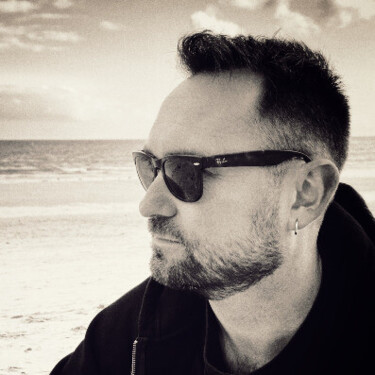 Vincent Diquelou Jezequel Image de profil Grand