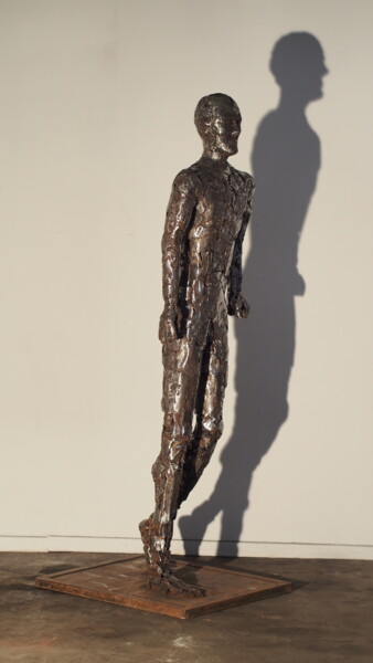 Скульптура под названием "Marcheur" - Vincent Fons, Подлинное произведение искусства, Металлы