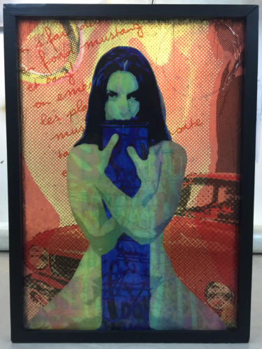 Sculpture titled "MY POPWIFE II" by Vincent Sabatier (VerSus), Original Artwork, Resin Mounted on Wood Stretcher frame