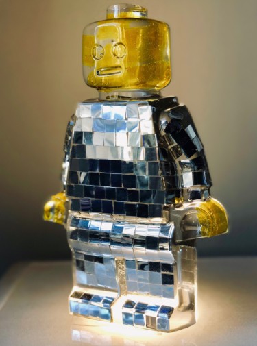 Sculpture titled "Legodisco N°02/08" by Vincent Sabatier (VerSus), Original Artwork, Resin