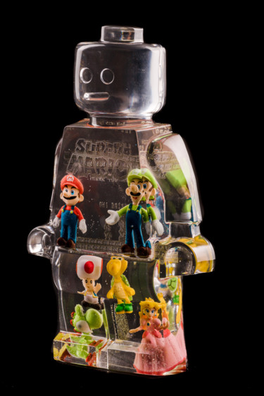 Sculpture titled "ROBOCLUSION MARIO" by Vincent Sabatier (VerSus), Original Artwork, Casting