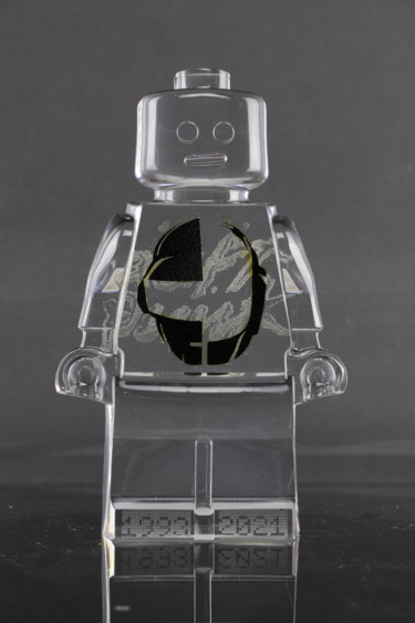 ROBOCLUSION DAFT PUNK VINYL Sculpture titled "ROBOCLUSION DAFT PU…" by Vincent Sabatier (VerSus), Original Art, Resin