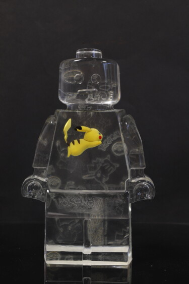 Escultura intitulada "Roboclusion Pikachu…" por Vincent Sabatier (VerSus), Obras de arte originais, Resina
