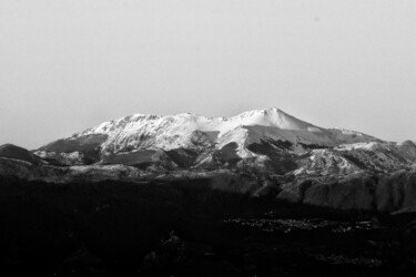 Photography titled "Snow-covered Matese…" by Vincenzo Izzo, Original Artwork, Digital Photography