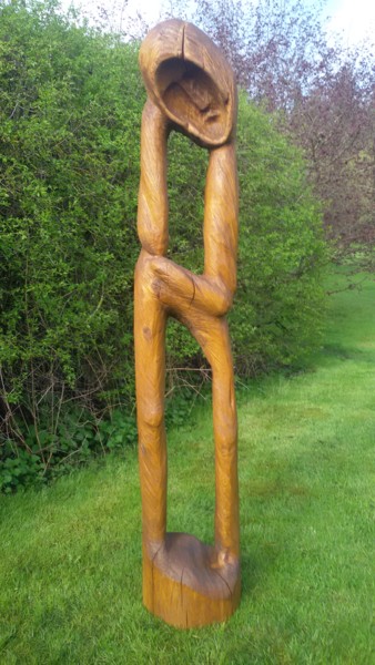 Skulptur mit dem Titel "The Pensive Christ 1" von Virgilijus Vaiciunas, Original-Kunstwerk, Holz