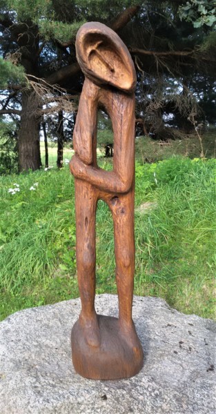 Skulptur mit dem Titel "The Pensive Christ" von Virgilijus Vaiciunas, Original-Kunstwerk, Holz