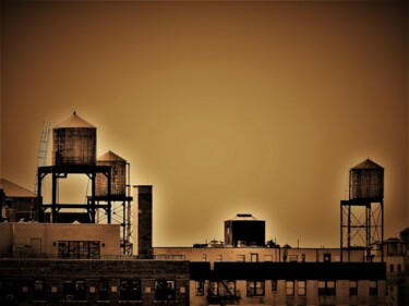 Photographie intitulée "Water tanks" par Virginie B, Œuvre d'art originale, Photographie numérique