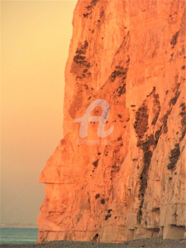 Fotografía titulada "la falaise qui avai…" por Virginie Dartois, Obra de arte original, Fotografía no manipulada