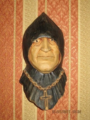Скульптура под названием "маска монах" - Виталий Парфенов, Подлинное произведение искусства, Дерево