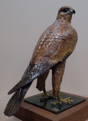 Sculpture intitulée "сокол" par Vitalii Marin, Œuvre d'art originale, Métaux