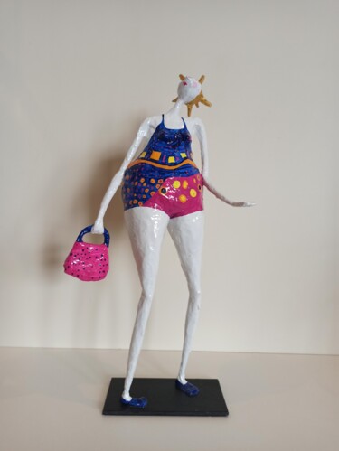 雕塑 标题为“Mon sac rouge” 由Viviana Gómez, 原创艺术品, 纸