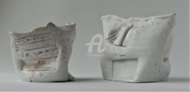 Sculpture titled "2 Rochers" by Viviane Thelen, Original Artwork, Clay
