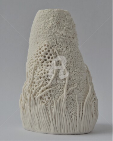 Sculpture intitulée "Rocher herbes" par Viviane Thelen, Œuvre d'art originale, Céramique