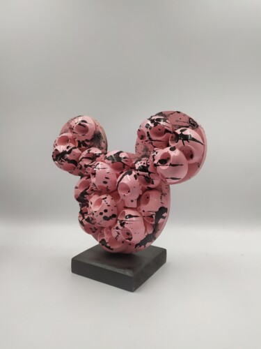 Sculptuur getiteld "Mickey Skull Pink" door Vl, Origineel Kunstwerk, Hars
