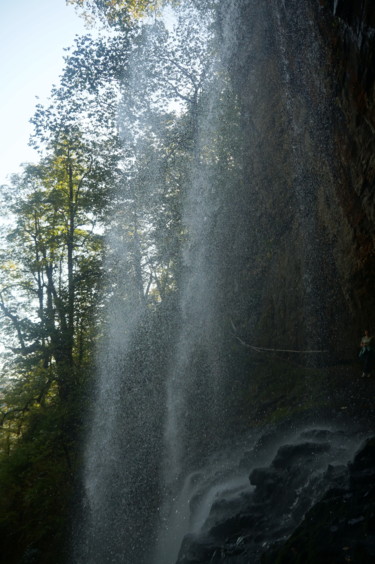 Photography titled "Горный водопад" by Vlada Levkina, Original Artwork, Non Manipulated Photography