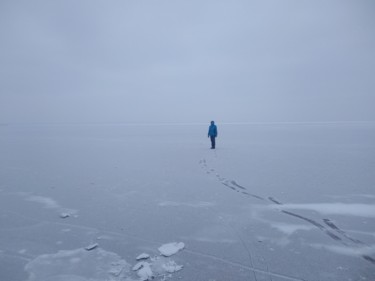 Fotografie getiteld "р. Волга. Лед стал." door Vlada Levkina, Origineel Kunstwerk, Niet gemanipuleerde fotografie