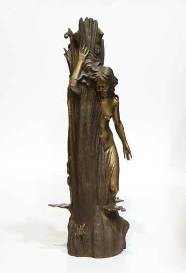 Sculptuur getiteld "Wood Fairy" door Volodymyr Mykytenko, Origineel Kunstwerk, Bronzen