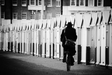 Photographie intitulée "À bicyclette" par Thècle, Œuvre d'art originale
