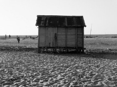 Photographie intitulée "La petite maison su…" par Thècle, Œuvre d'art originale