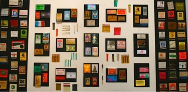 Installation intitulée "Matches" par Lucienne Weill, Œuvre d'art originale