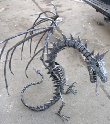 Scultura intitolato "Steel Dragon" da Tim Shoemaker, Opera d'arte originale