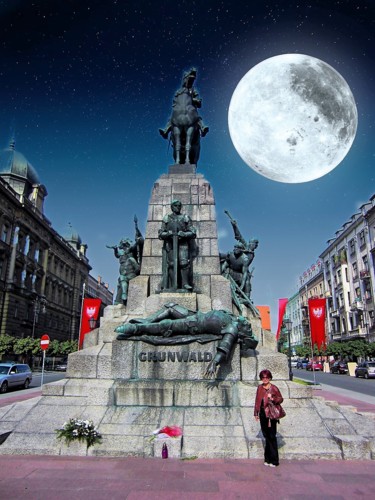 Photographie intitulée "Full Moon over the…" par W. Marek Cholody, Œuvre d'art originale, Photographie manipulée